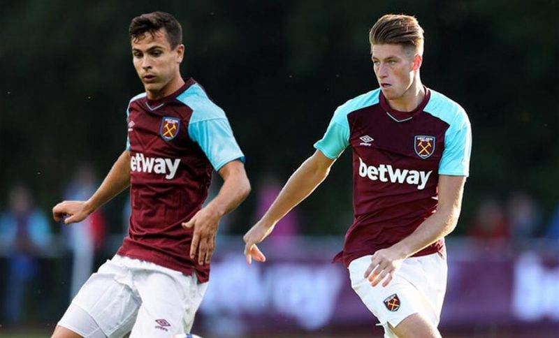 留下了一个 留下了一个