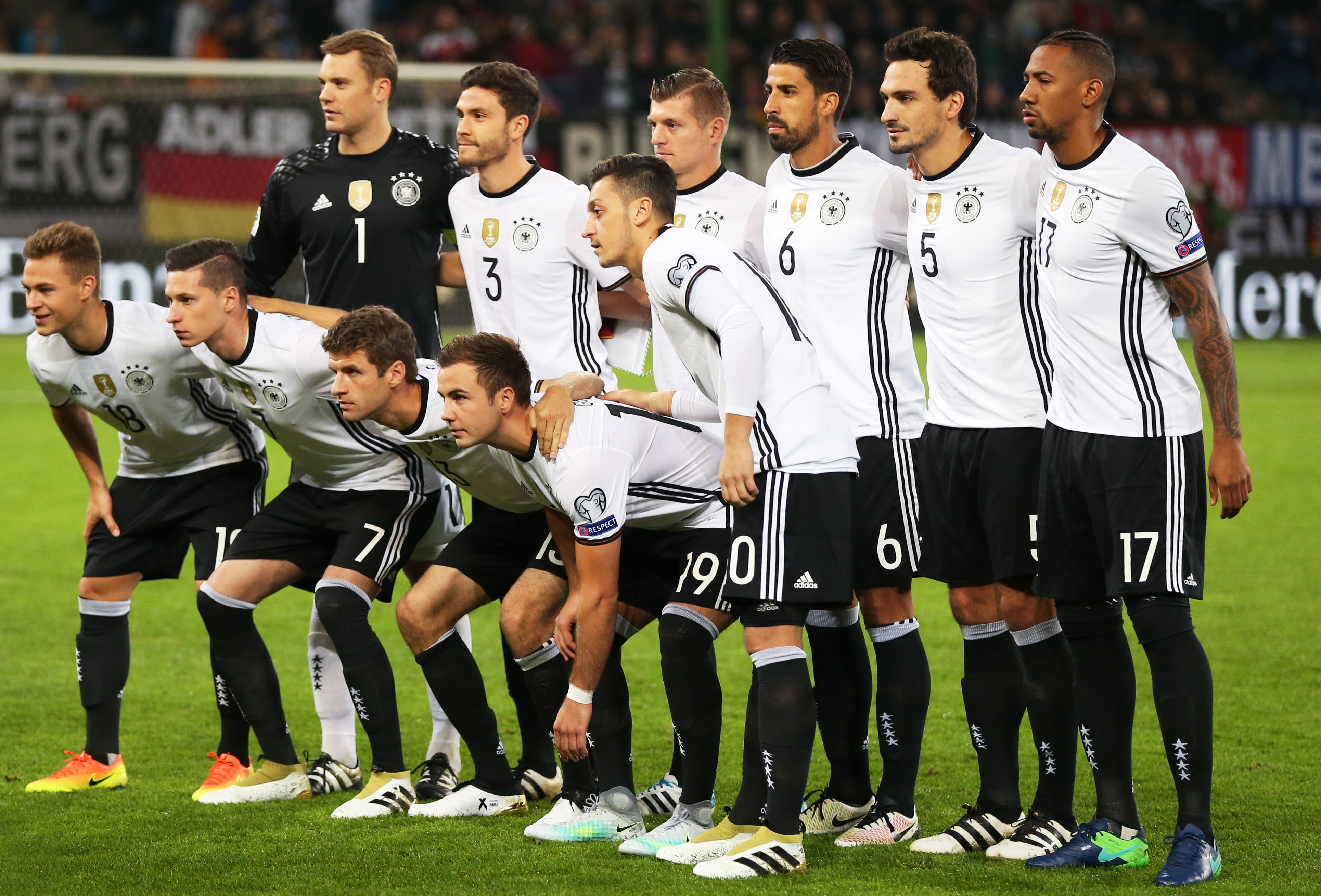 引援迫在眉 引援迫在眉