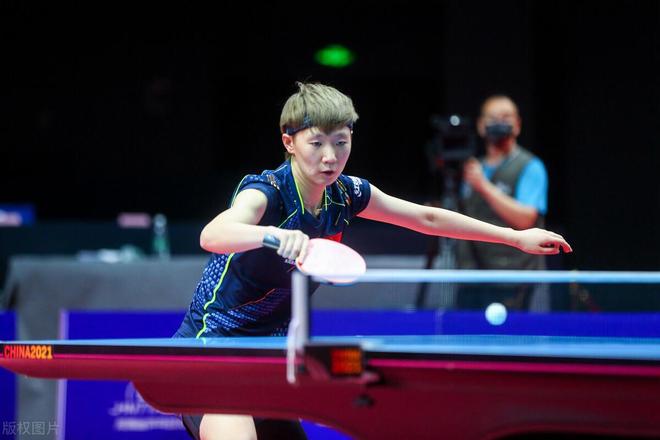 酒女篮的代 酒女篮的代