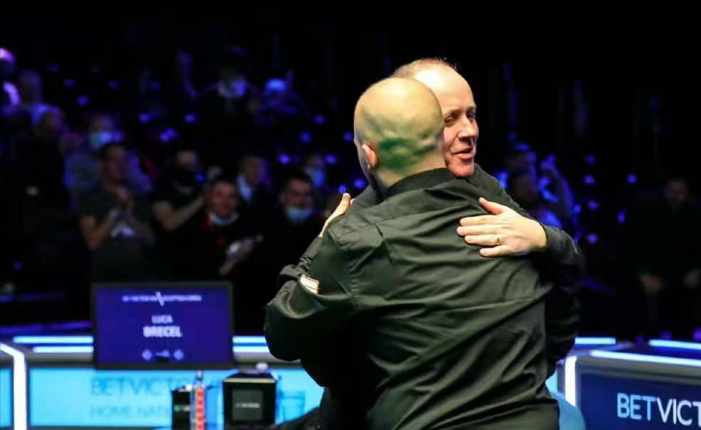 一直被寄予 一直被寄予